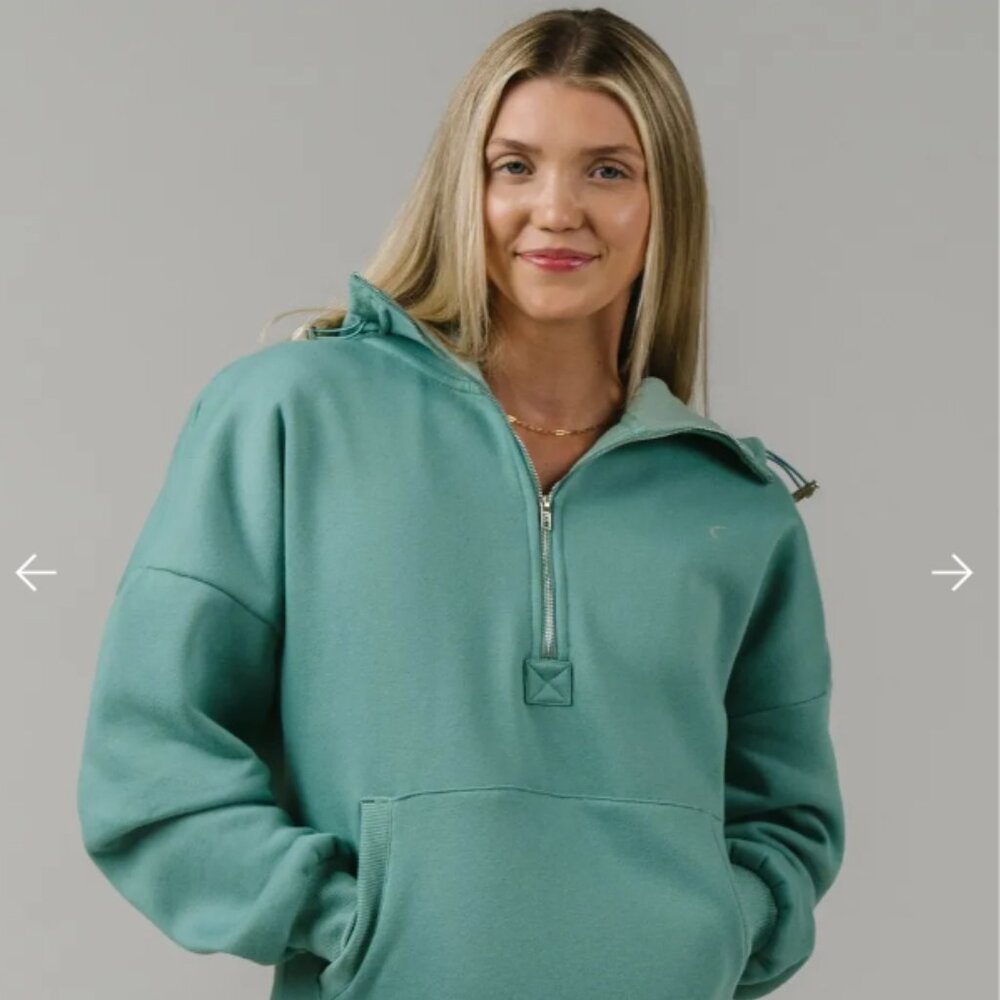 Zyia Soft Green Evoke Hoodie Size Large